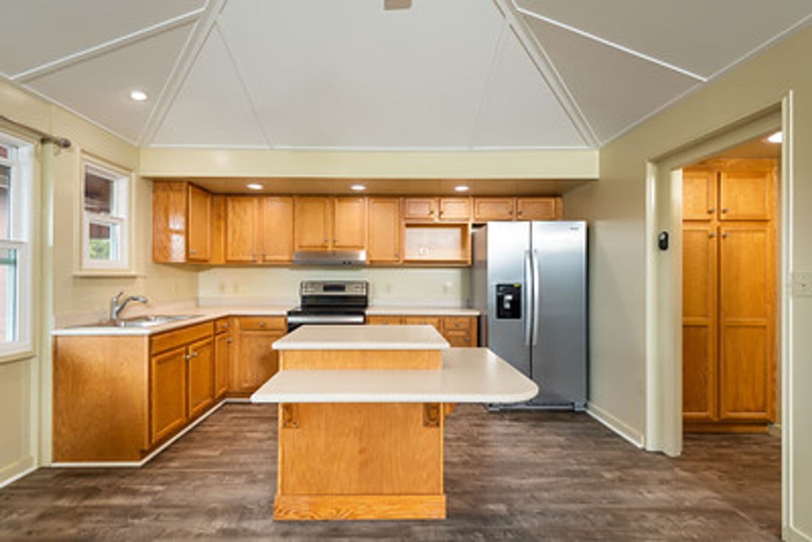 Kailua Apartment: 442 Kaha St.