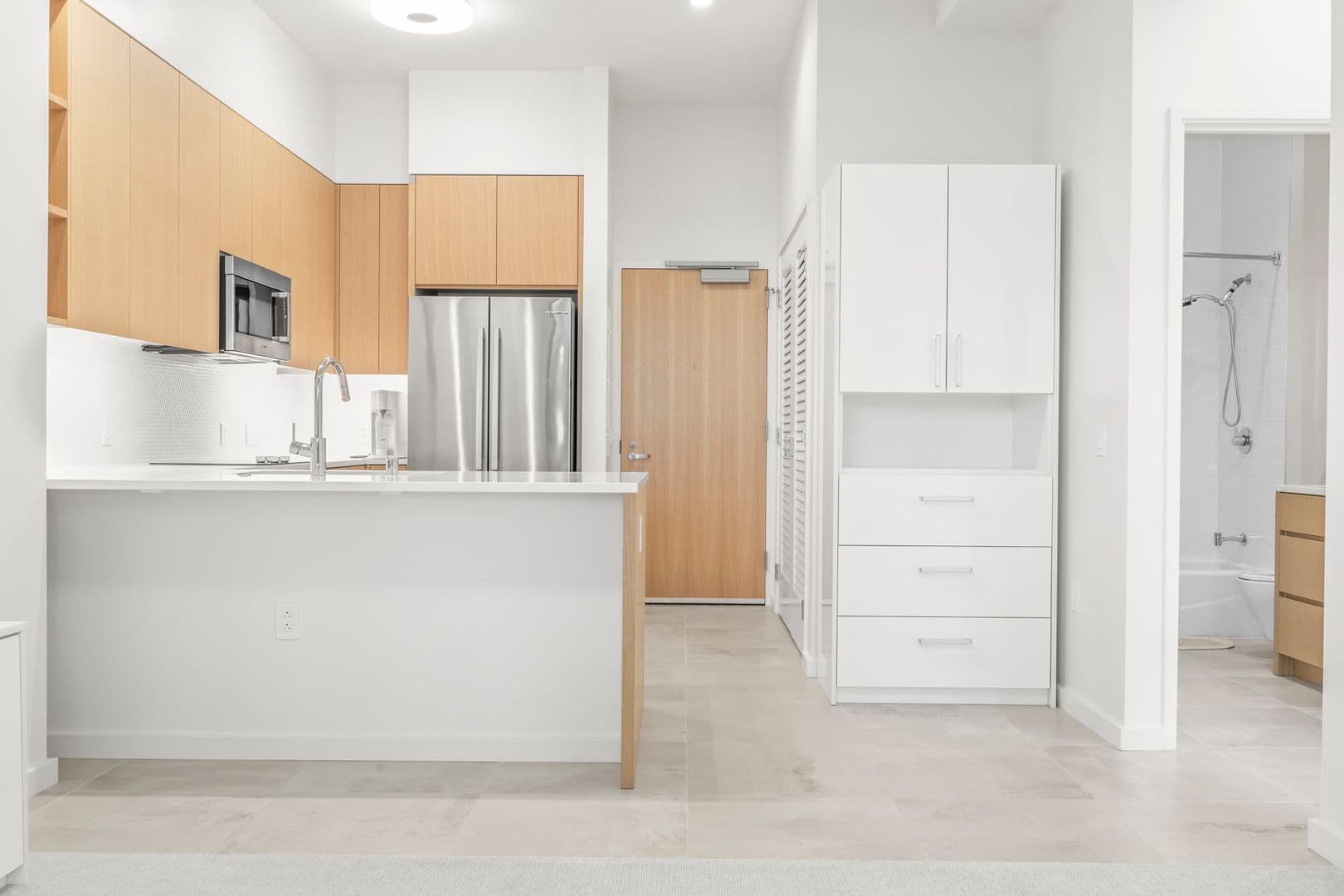 Honolulu Townhome: 1388 Kapiolani Blvd., Apt. #810