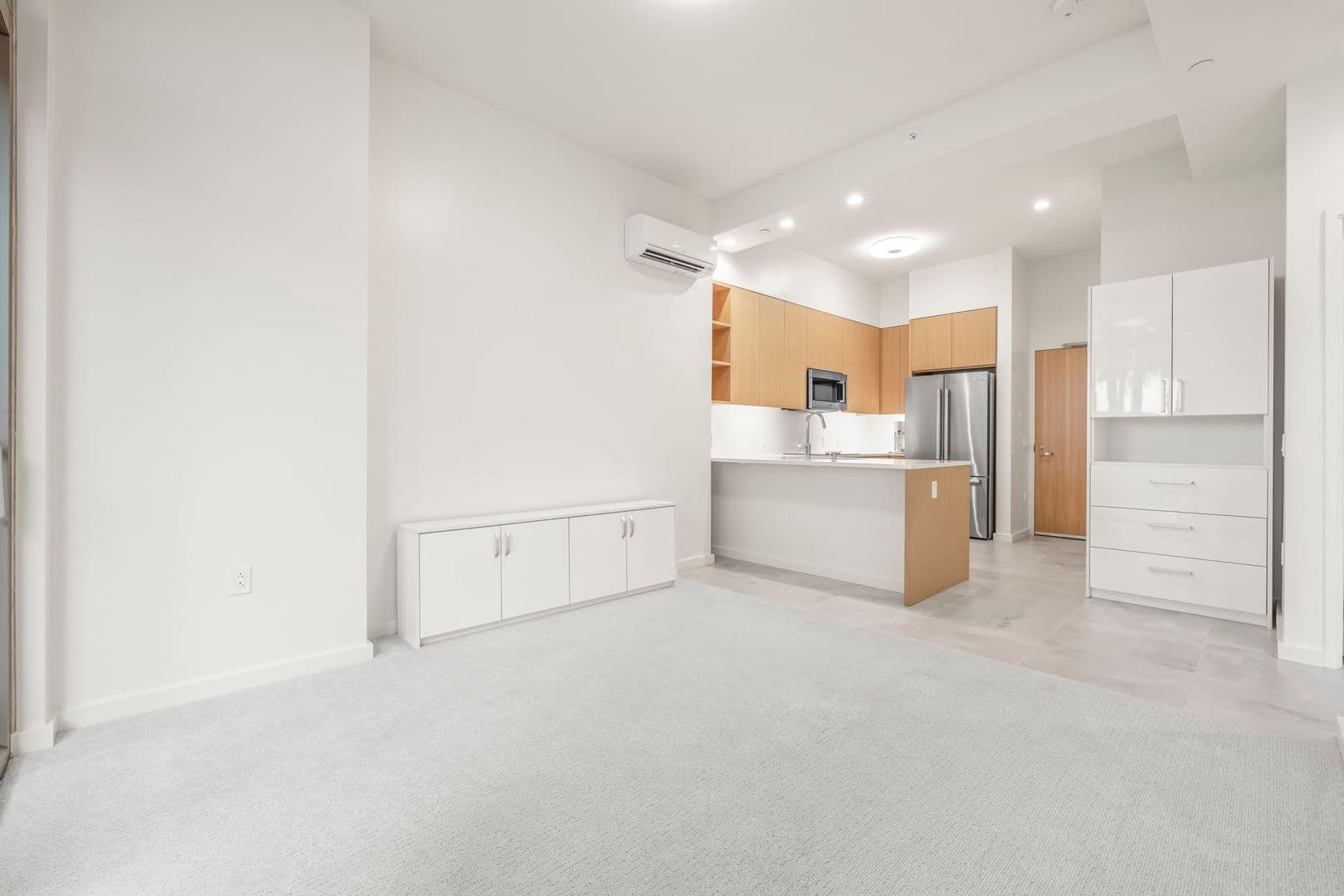 Honolulu Townhome: 1388 Kapiolani Blvd., Apt. #810