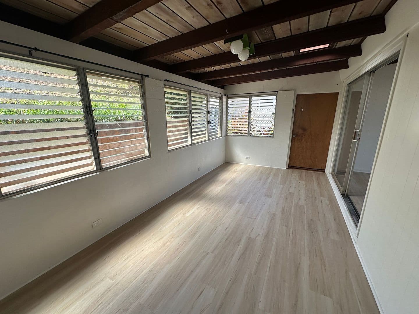 PEARL CITY House: 1654 HOOLAULEA ST