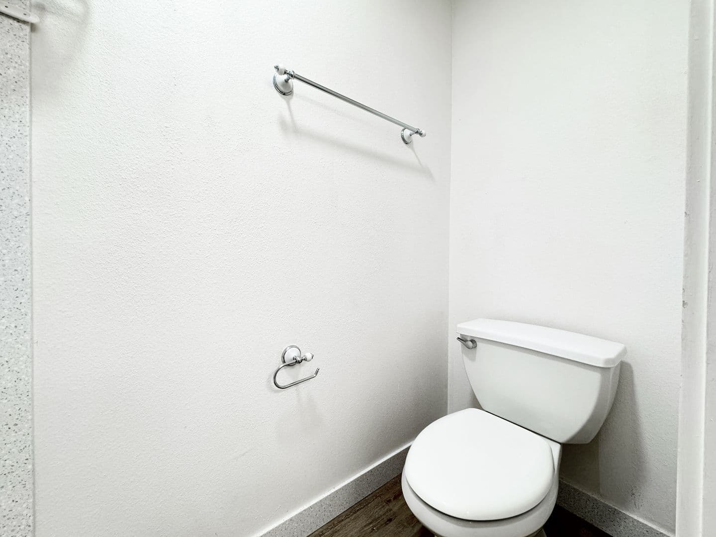 Kailua Condo: 1015 Aoloa Place, #445