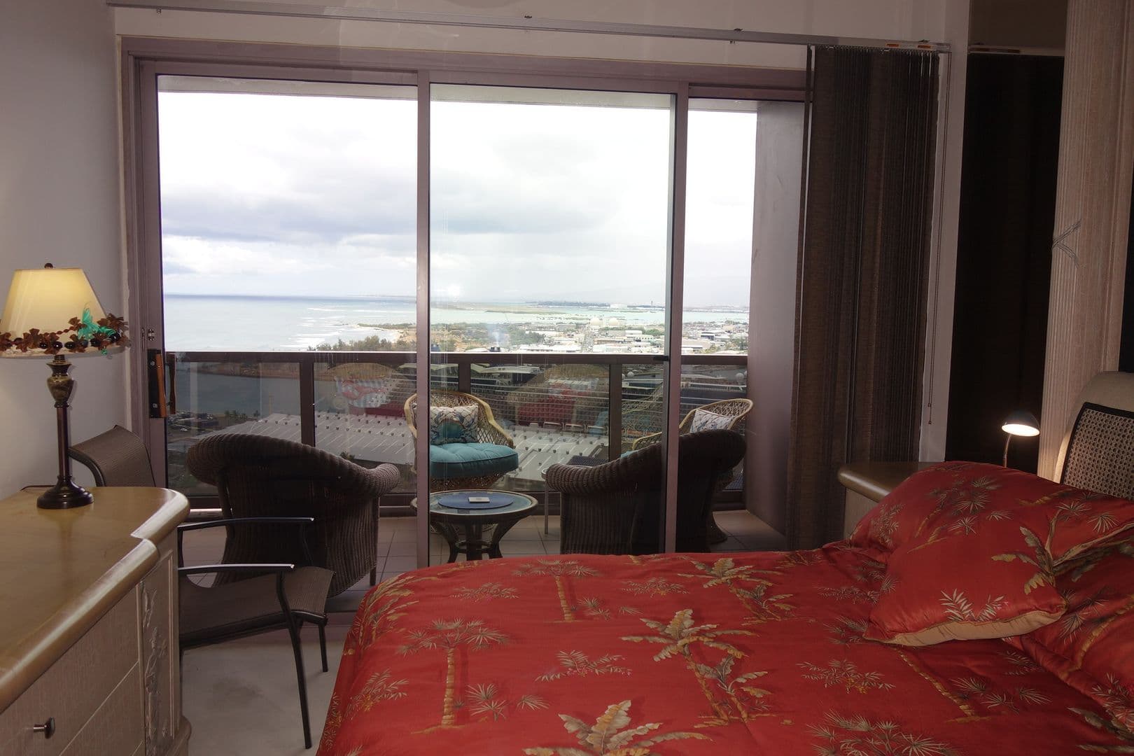 HONOLULU Condo: 425 SOUTH STREET #3302