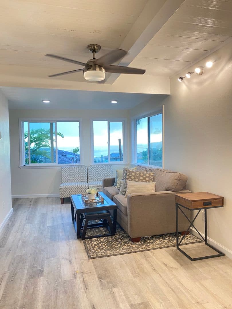 Aiea House: 99-1006 Puumakani Street