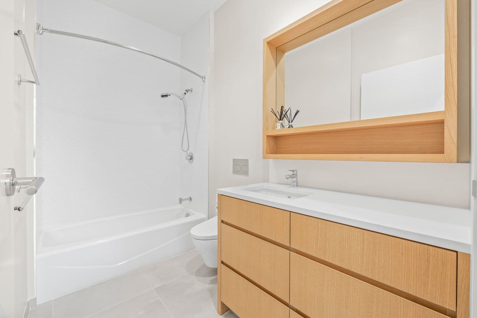 Honolulu Townhome: 1388 Kapiolani Blvd., Apt. #810