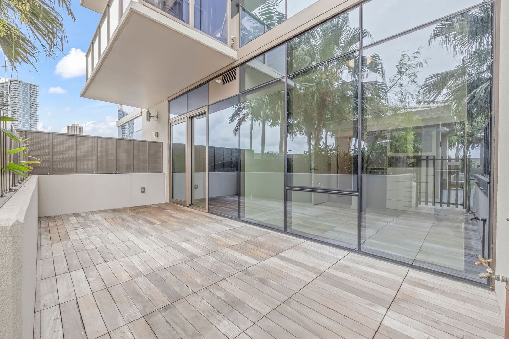Honolulu Townhome: 1388 Kapiolani Blvd., Apt. #810