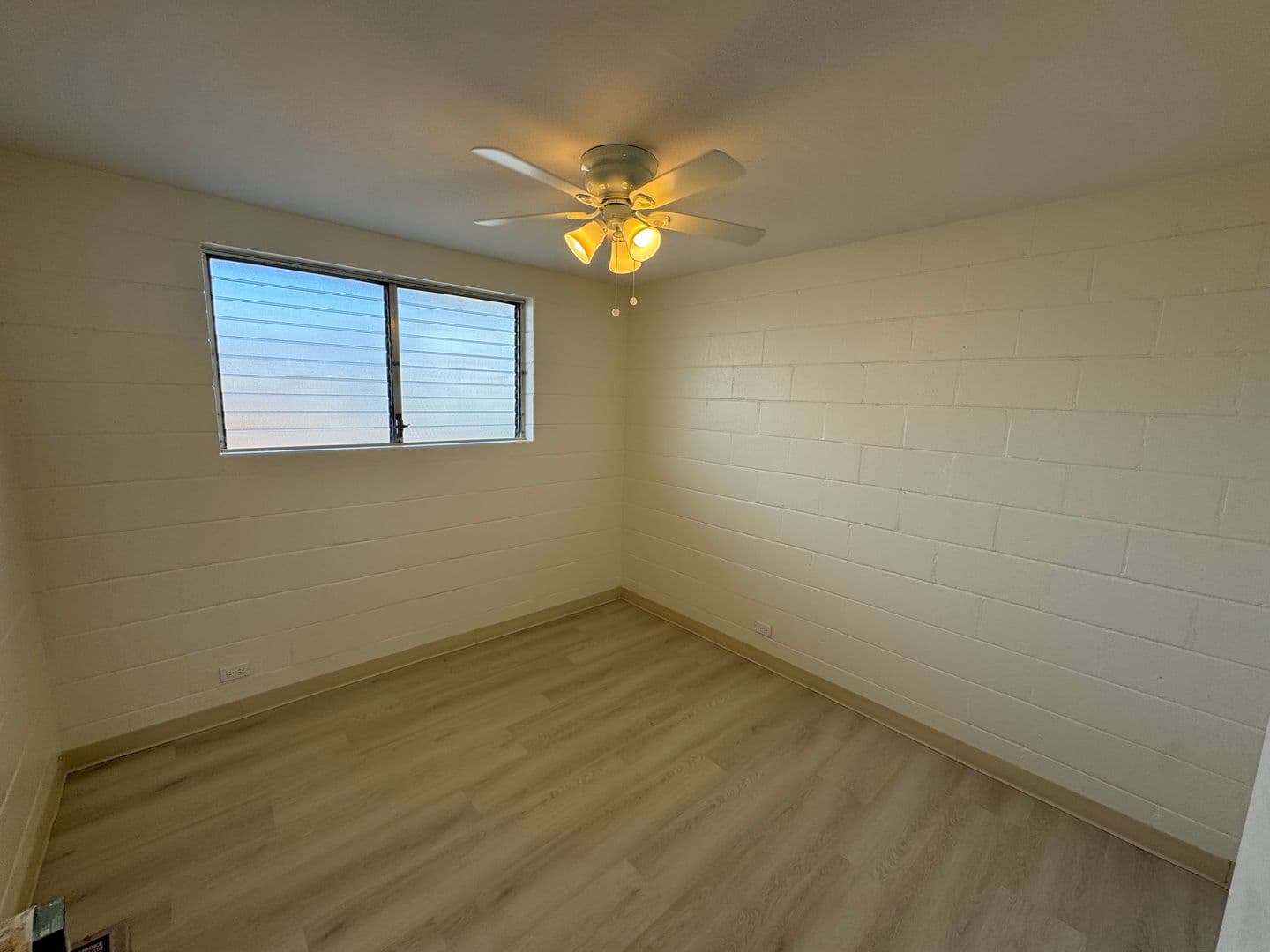 Honolulu Apartment: 1753 Malanai St.