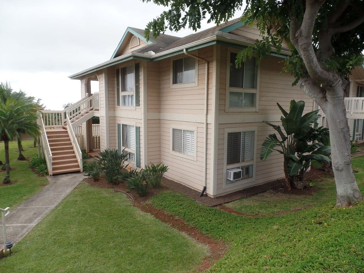 Kapolei House: 92-1163 Palahia St. #E106