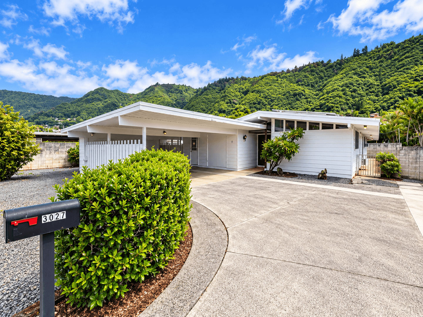Honolulu House: 3027 Kanu Street