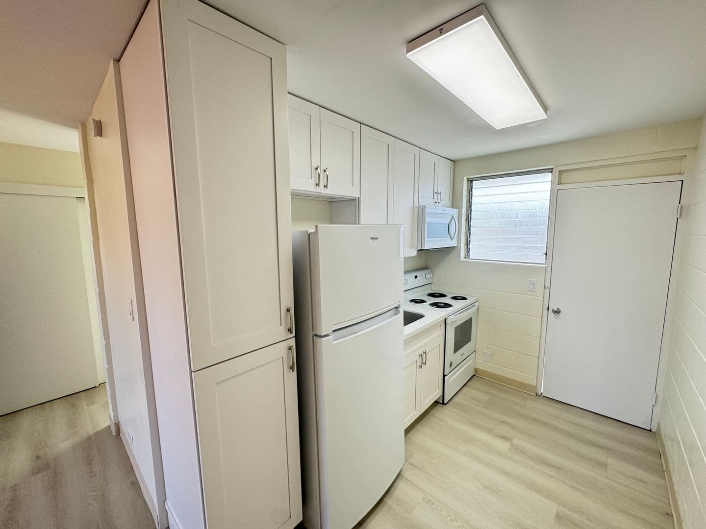 Honolulu Apartment: 1753 Malanai St.