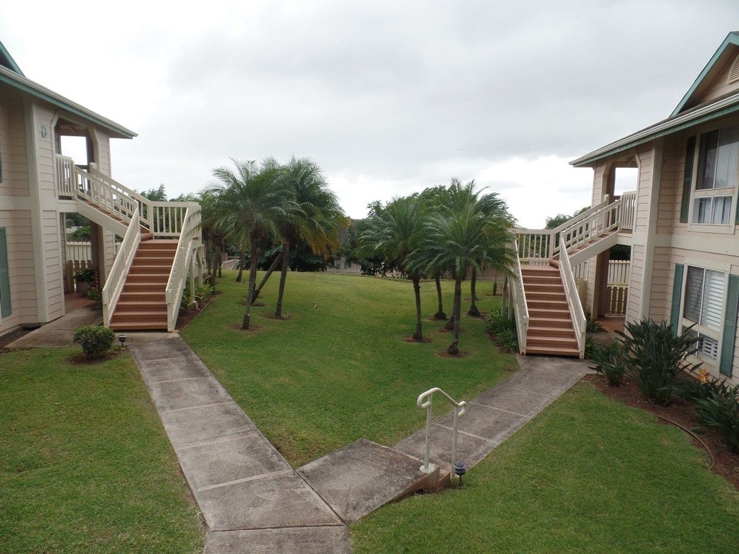 Kapolei House: 92-1163 Palahia St. #E106