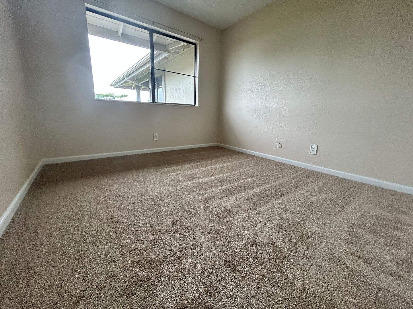 Aiea Townhome: 98-1784 Kaahumanu Street Unit 66C