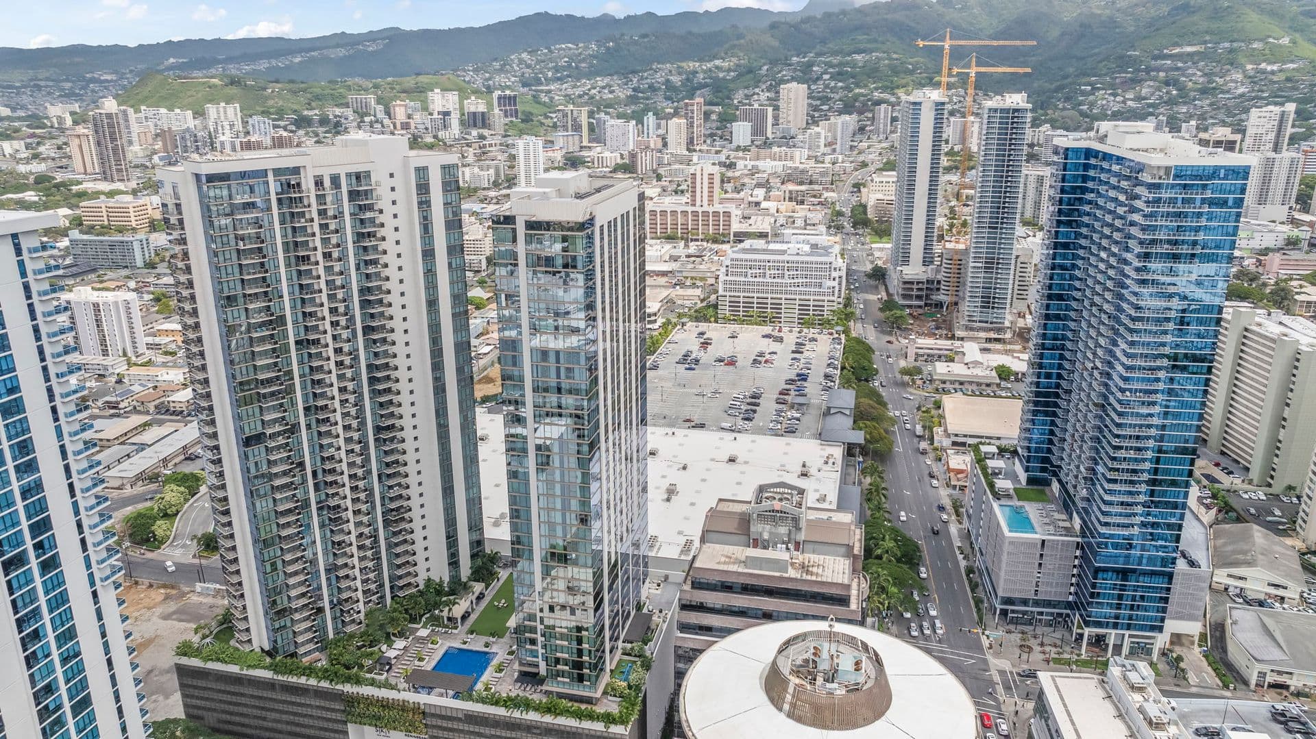 Honolulu Townhome: 1388 Kapiolani Blvd., Apt. #810