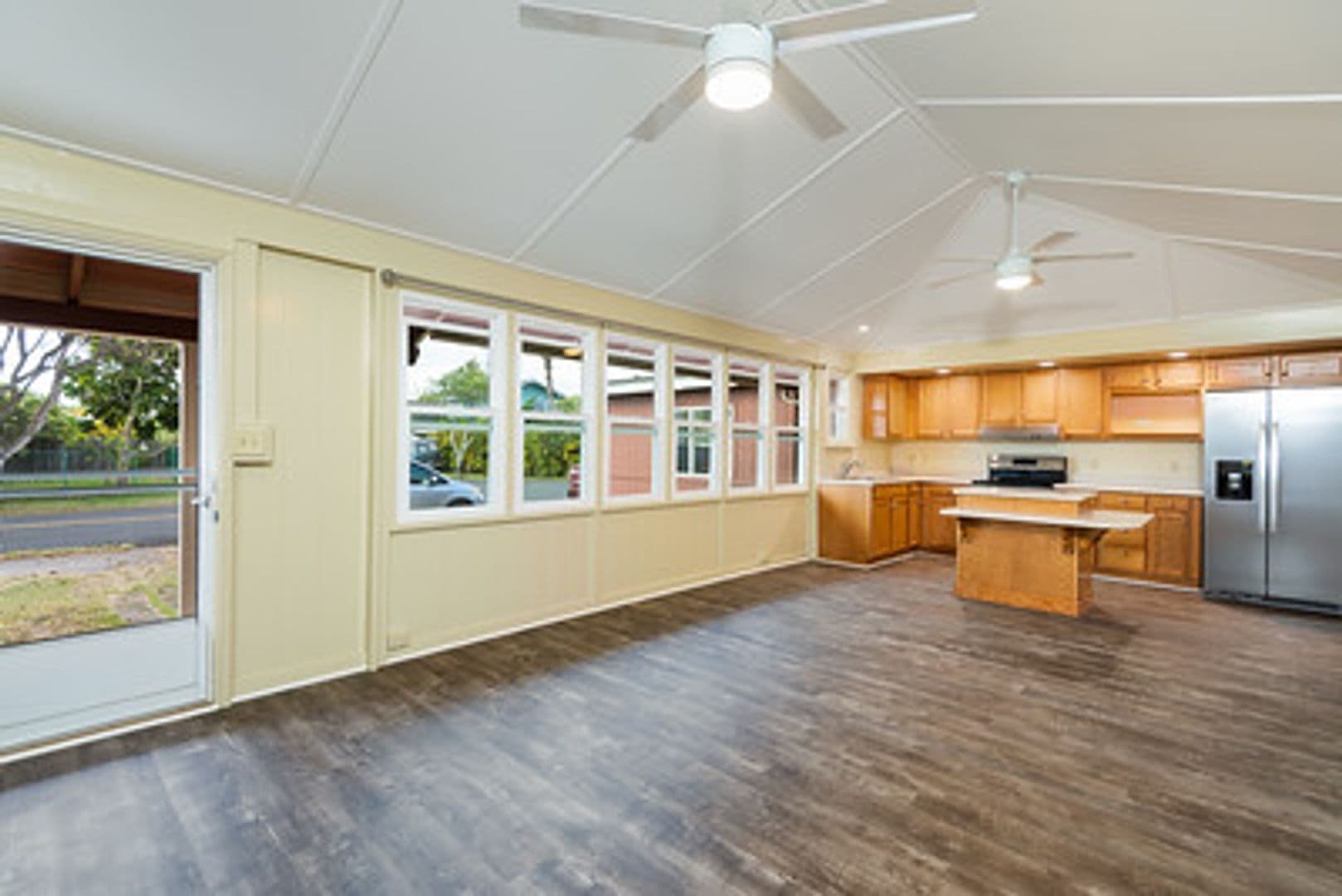 Kailua Apartment: 442 Kaha St.