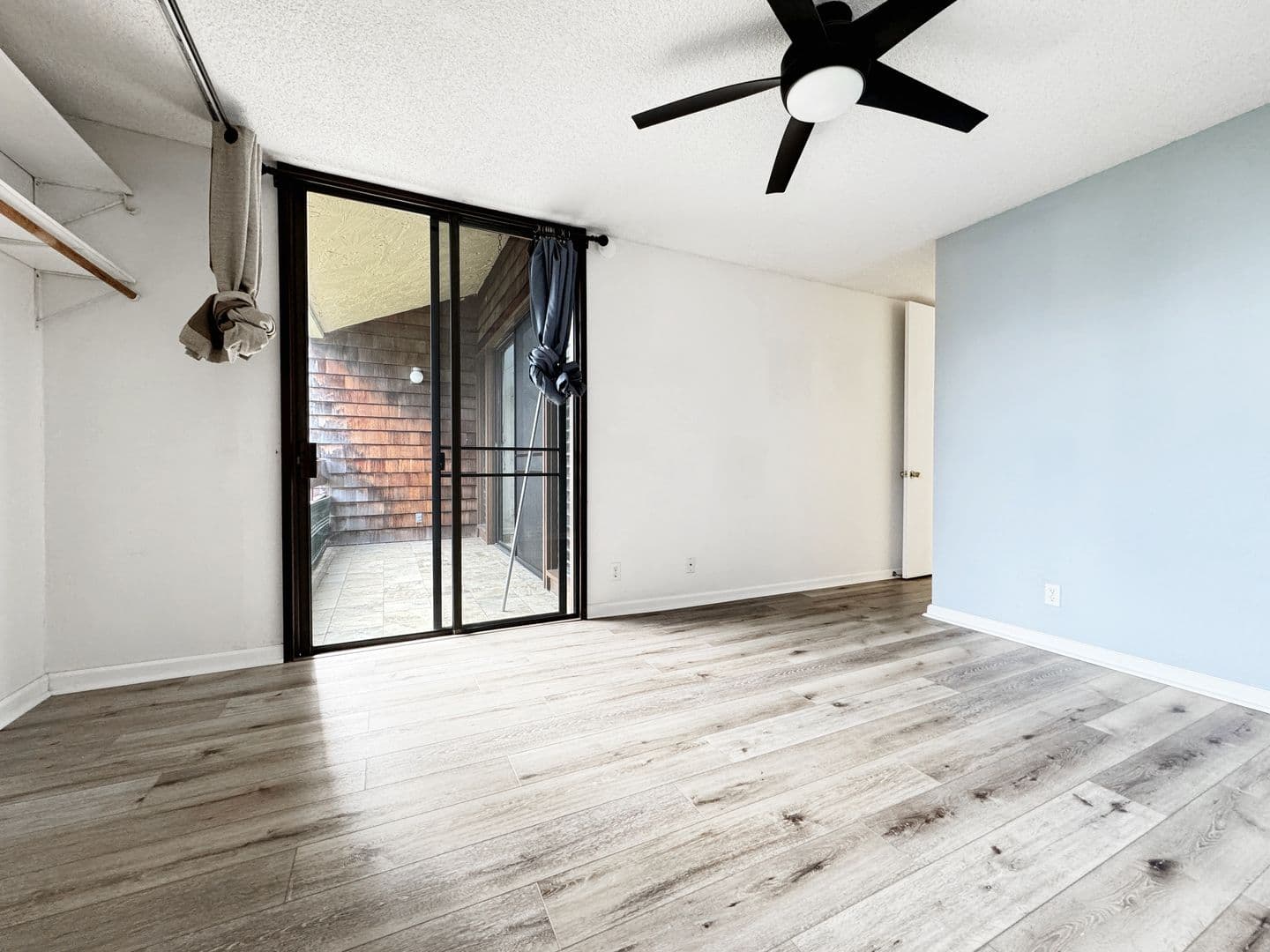 Kailua Condo: 1015 Aoloa Place, #445