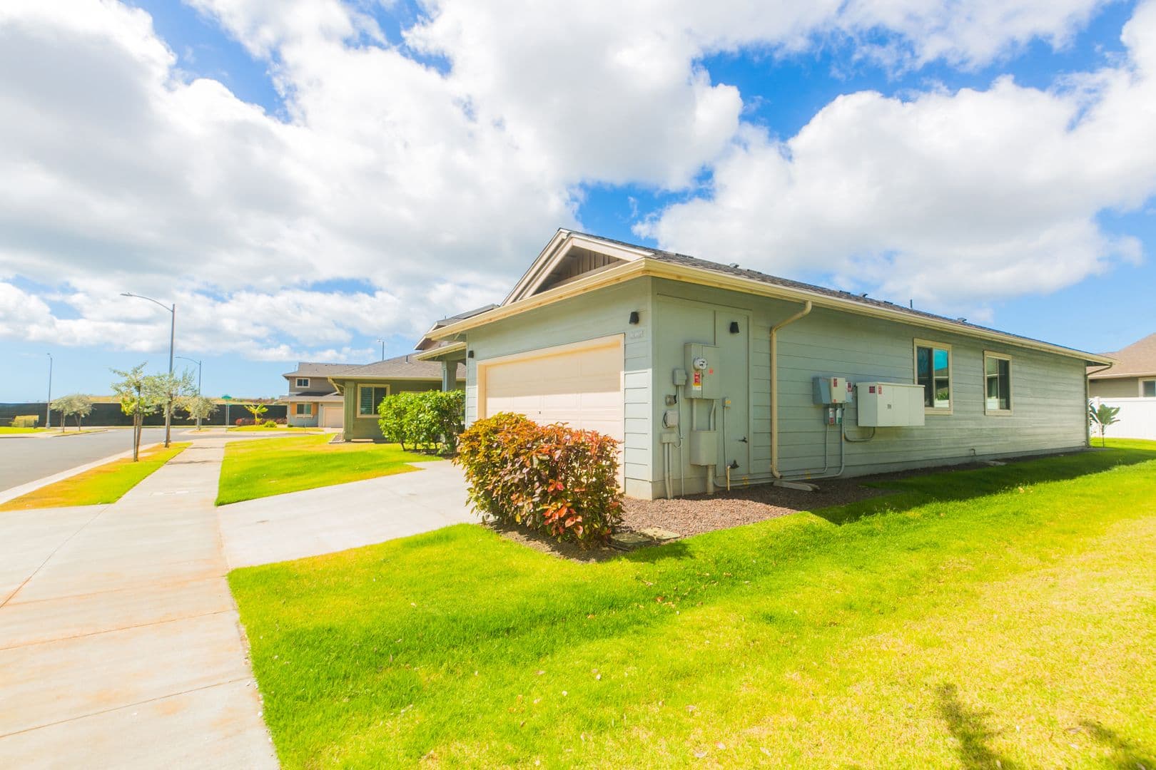 Ewa Beach House: 91-972 Pue Pue Street