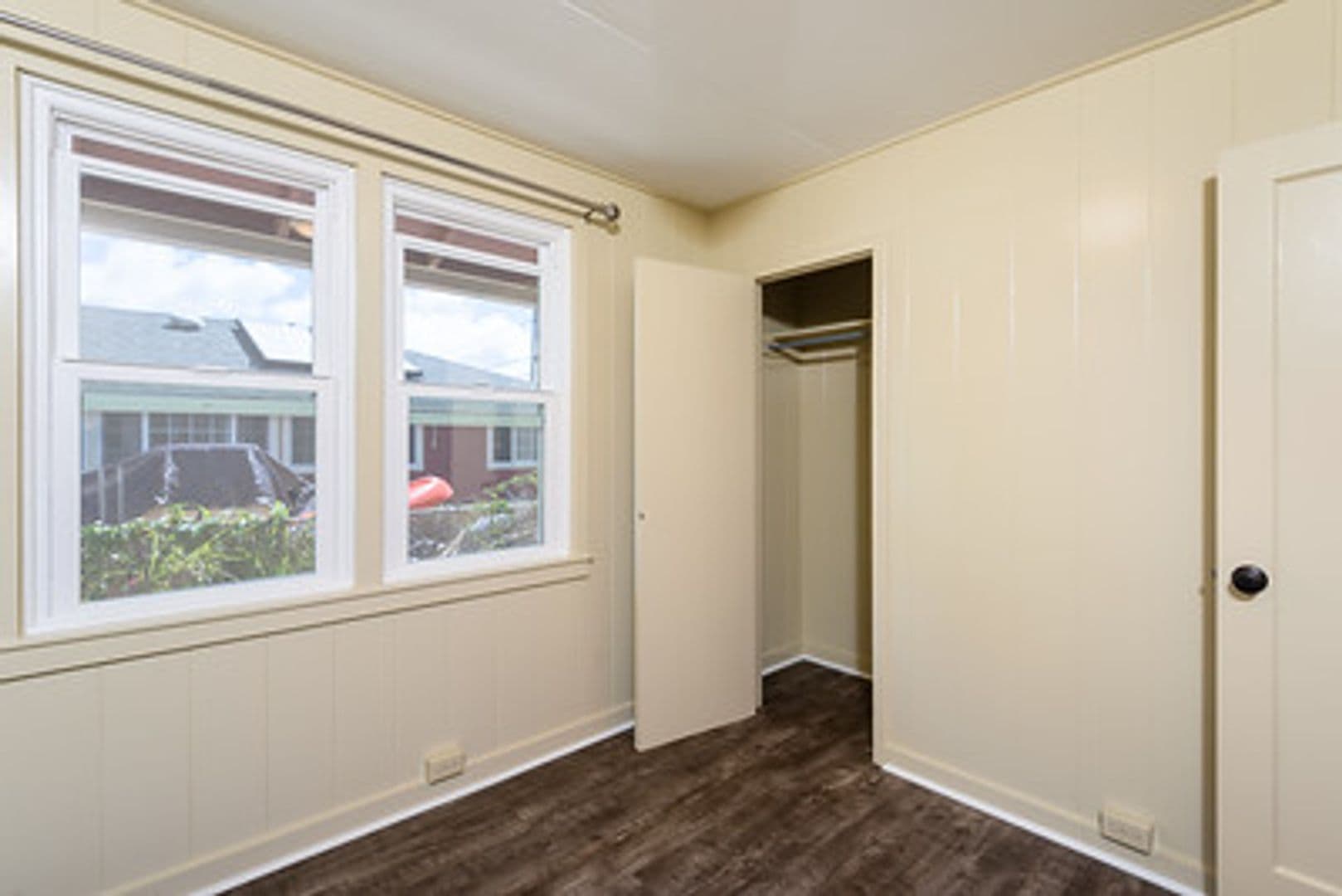 Kailua Apartment: 442 Kaha St.