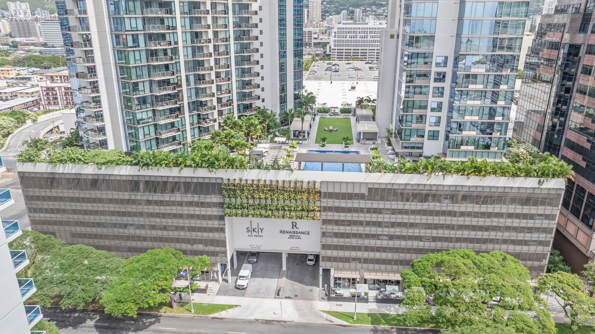 Honolulu Townhome: 1388 Kapiolani Blvd., Apt. #810