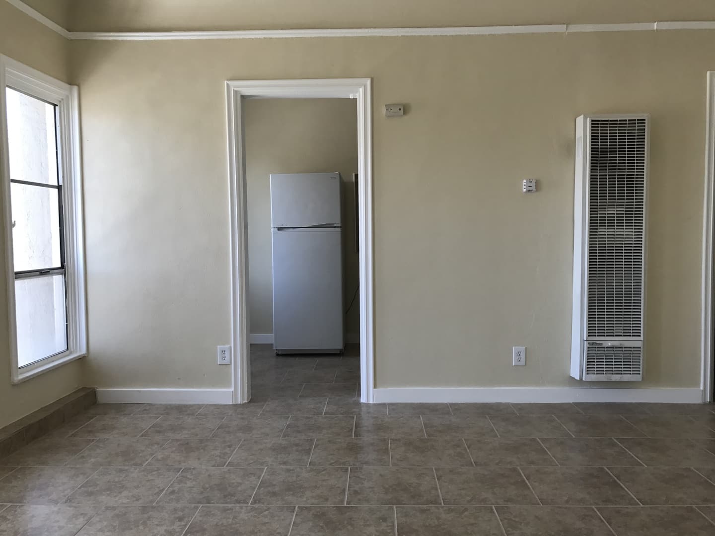 Los Angeles Apartment: 1308-1310 12th Avenue