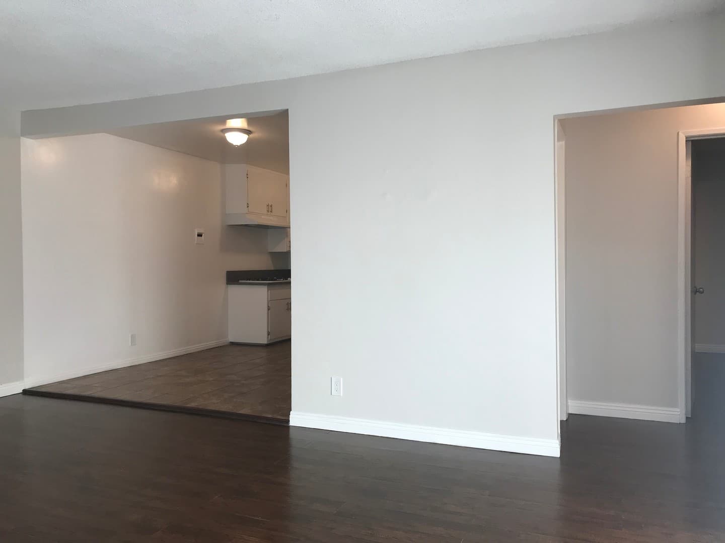 Inglewood Apartment: 905 Edgewood St.