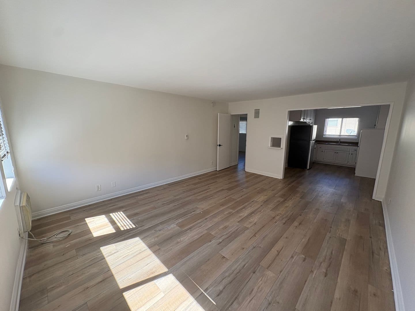 Los Angeles Apartment: 1541 N Formosa Ave.
