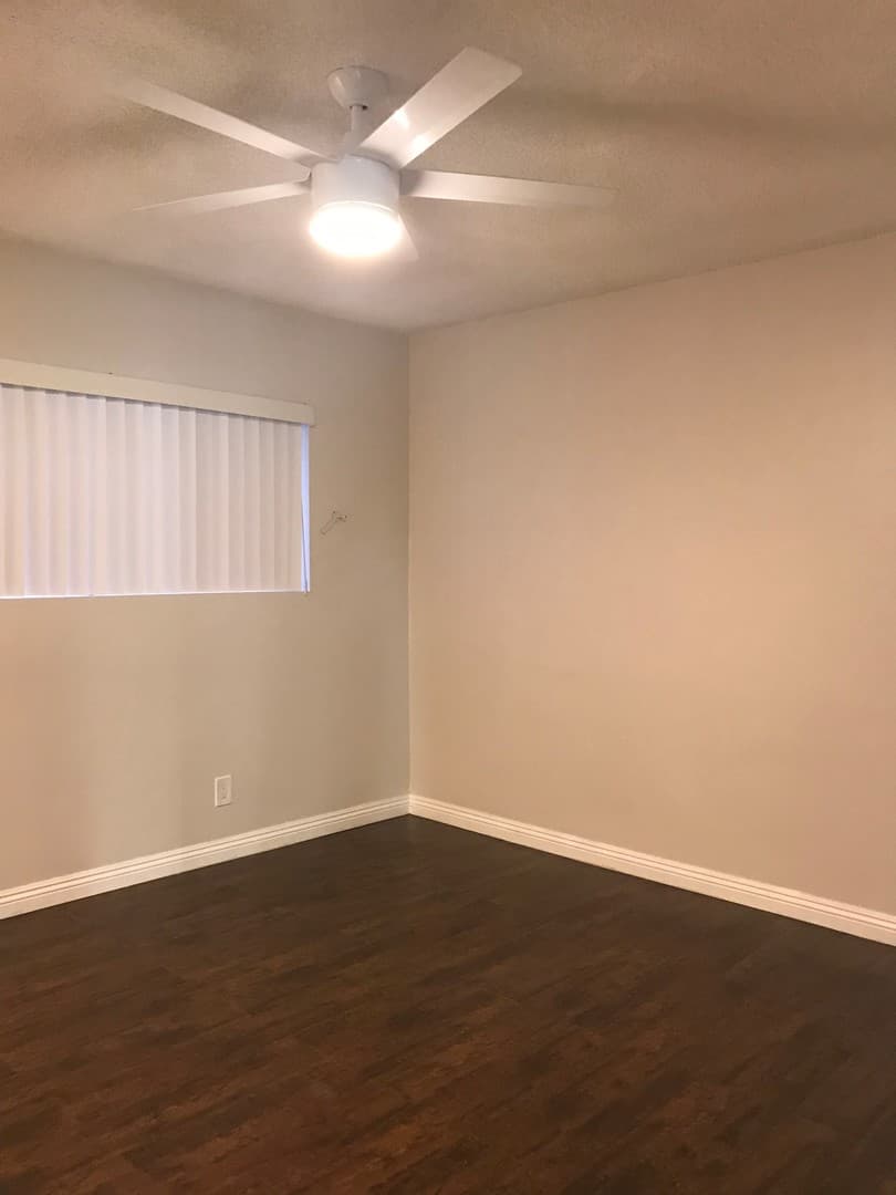 Inglewood Apartment: 905 Edgewood St.