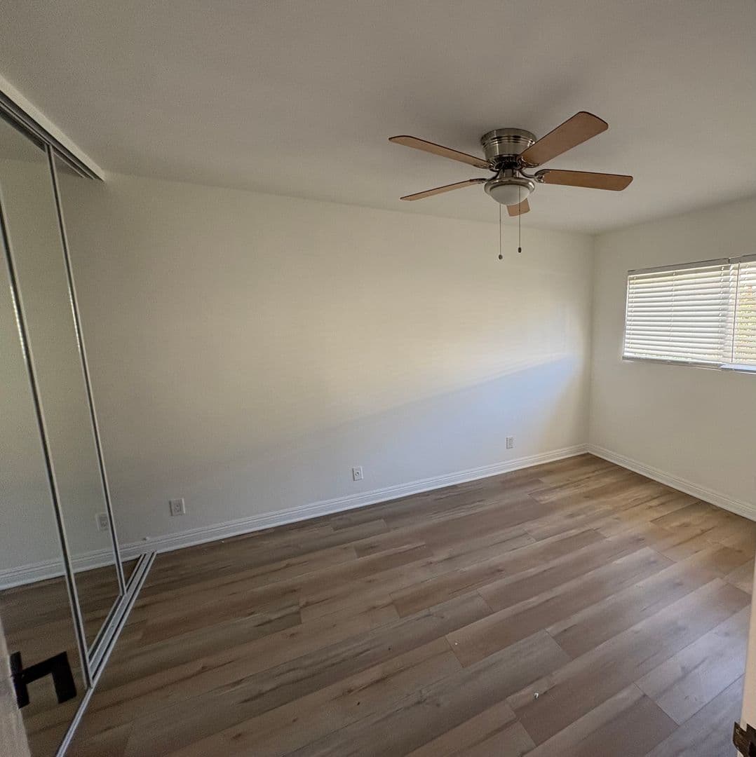 Los Angeles Apartment: 1541 N Formosa Ave.