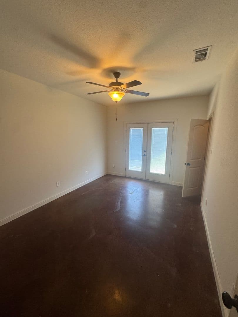 Millsap Townhome: 203 Walker Lane