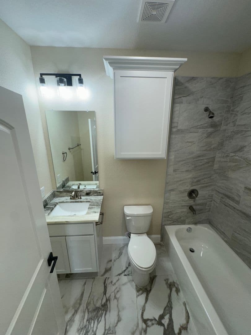 Weatherford Townhome: 1308 Johnson Bend Road Unit 2