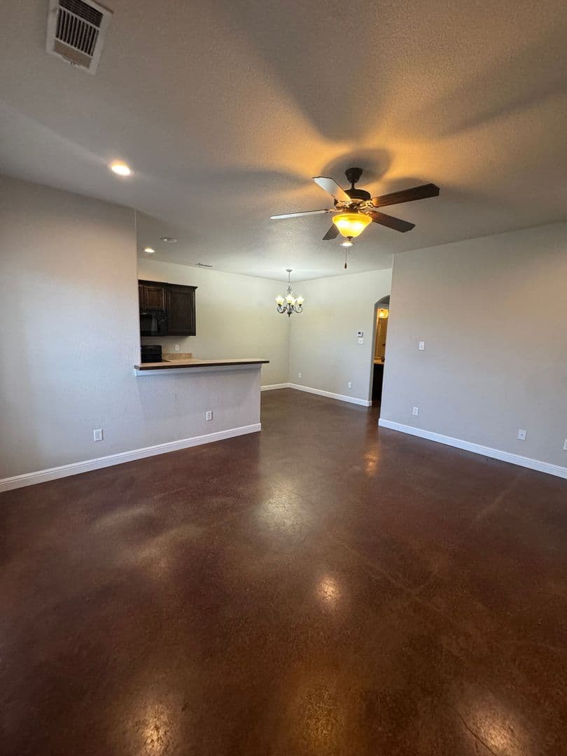 Millsap Townhome: 203 Walker Lane