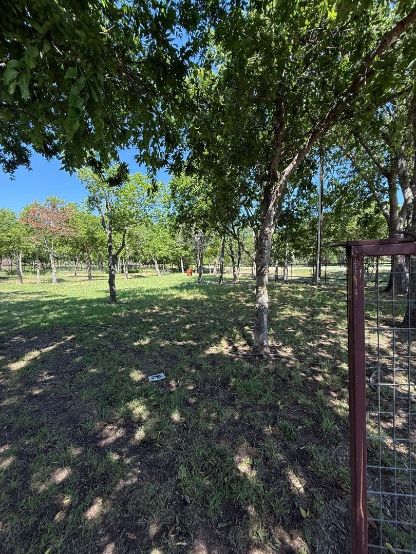 Aledo House: 8033 Lax Drive