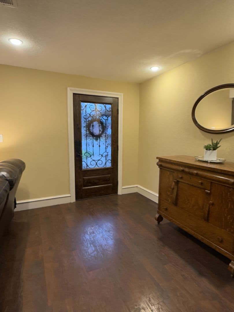 Weatherford House: 179  E. El Camino Real