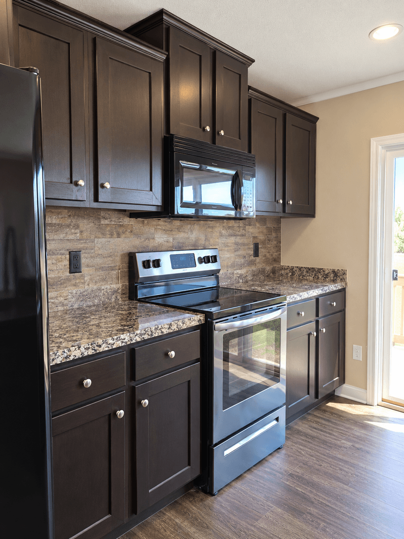 Weatherford House: 690 Toto Rd