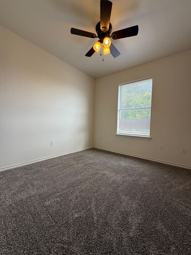 Weatherford Townhome: 1563 Greenwood Rd. # 104