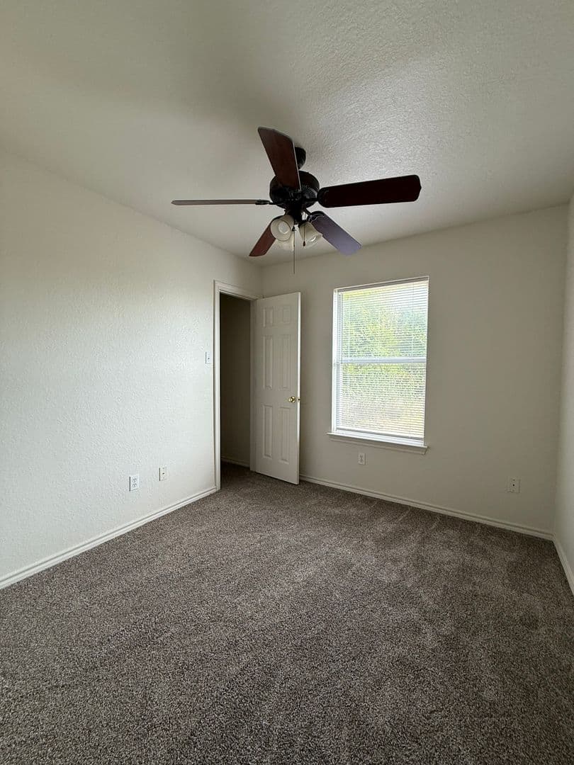 Weatherford Townhome: 1563 Greenwood Rd. # 104