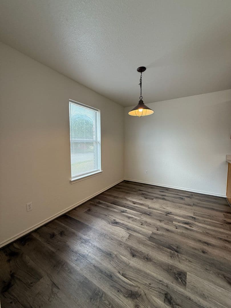 Weatherford Townhome: 1563 Greenwood Rd. # 104
