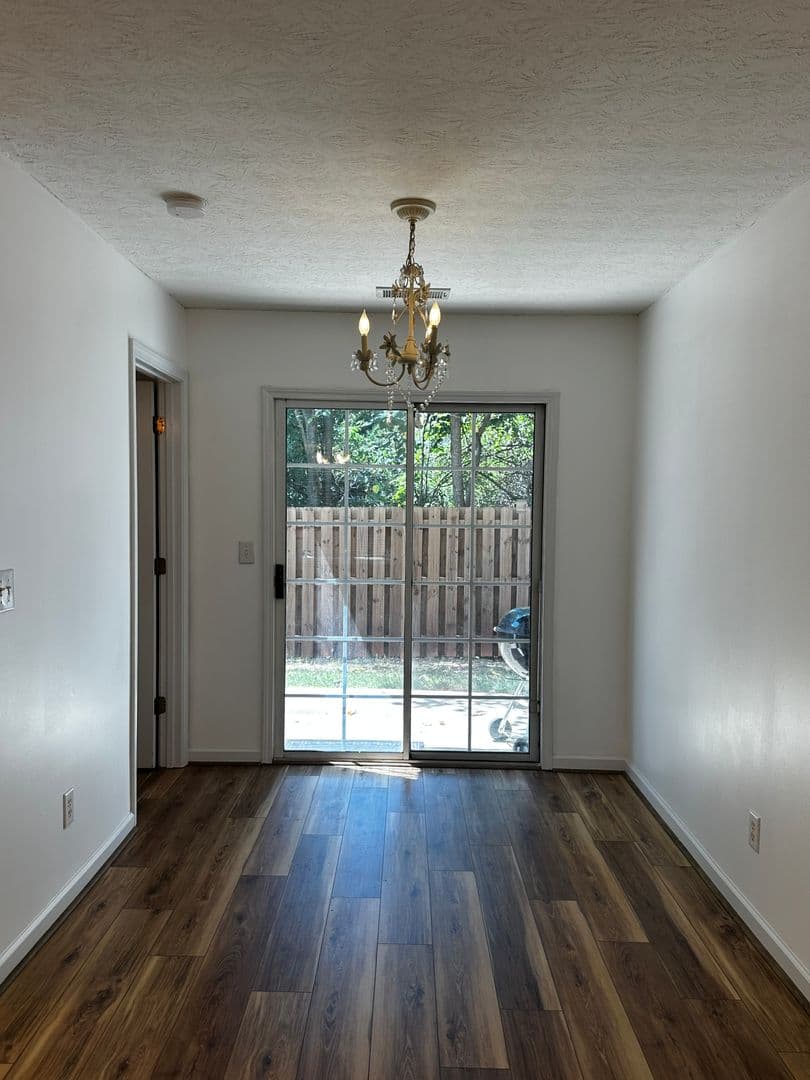 Gainesville House: 2834 Florence Drive