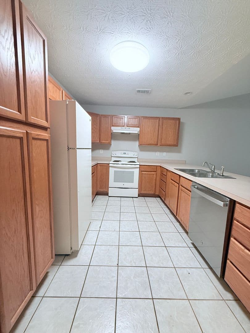 Gainesville Townhome: 4003 Hidden Hollow Dr
