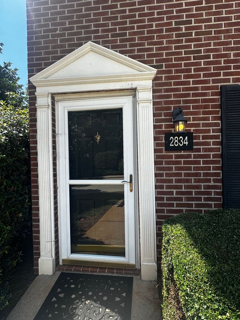 Gainesville House: 2834 Florence Drive