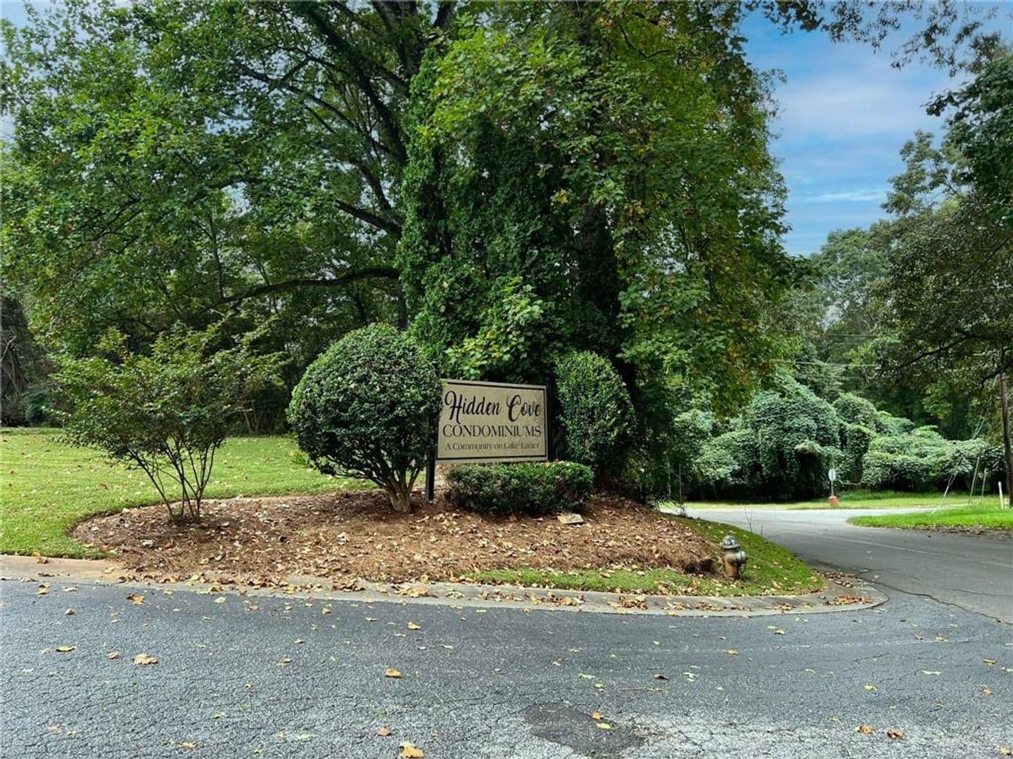 Gainesville Townhome: 2506 Hidden Cove Court