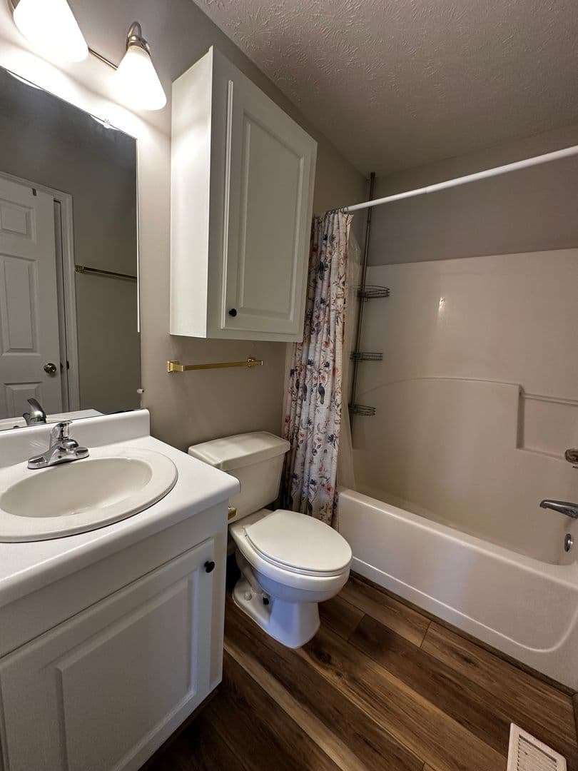 Gainesville House: 2834 Florence Drive