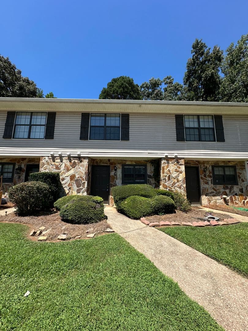 Gainesville Townhome: 2506 Hidden Cove Court