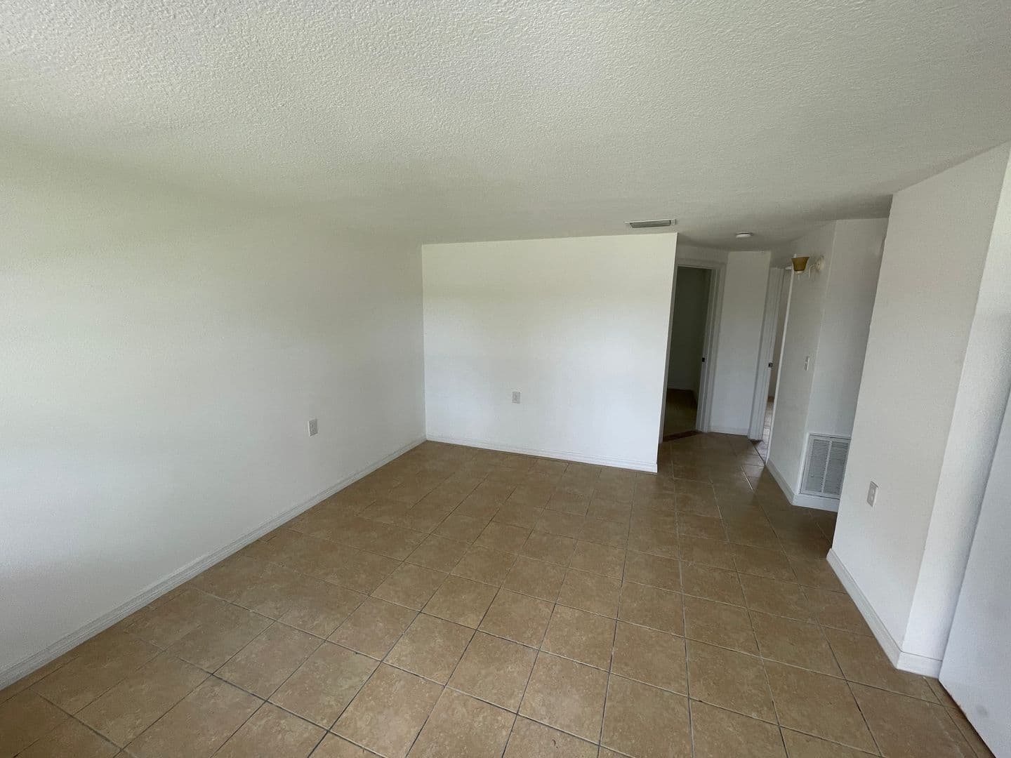 NEW PORT RICHEY Apartment: 5319 AVERY RD