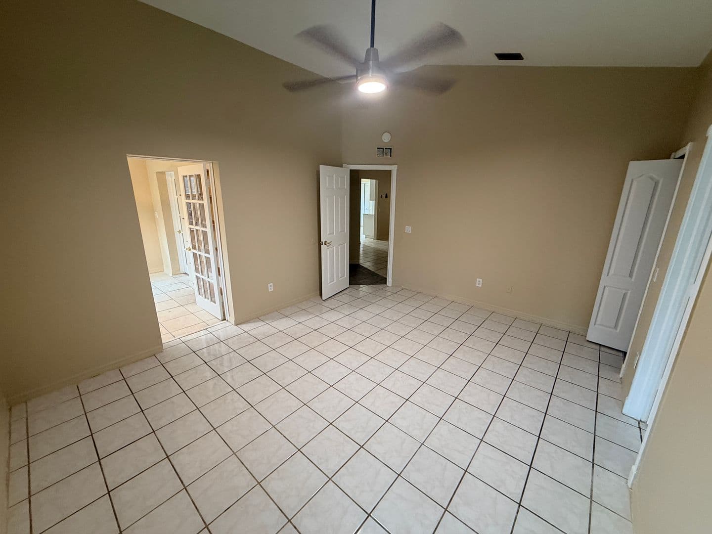 NEW PORT RICHEY House: 7032 WHITTINGTON CT