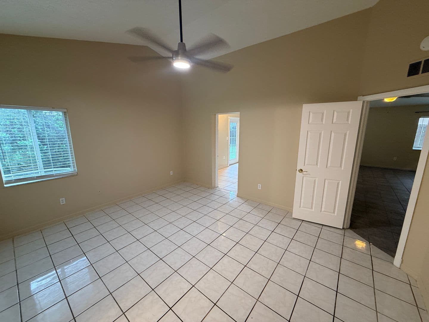 NEW PORT RICHEY House: 7032 WHITTINGTON CT