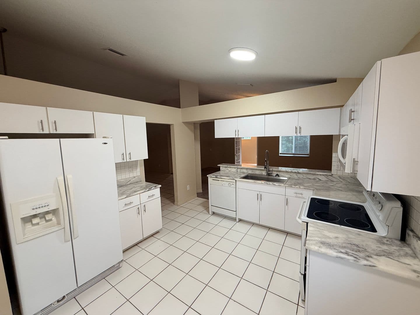 NEW PORT RICHEY House: 7032 WHITTINGTON CT