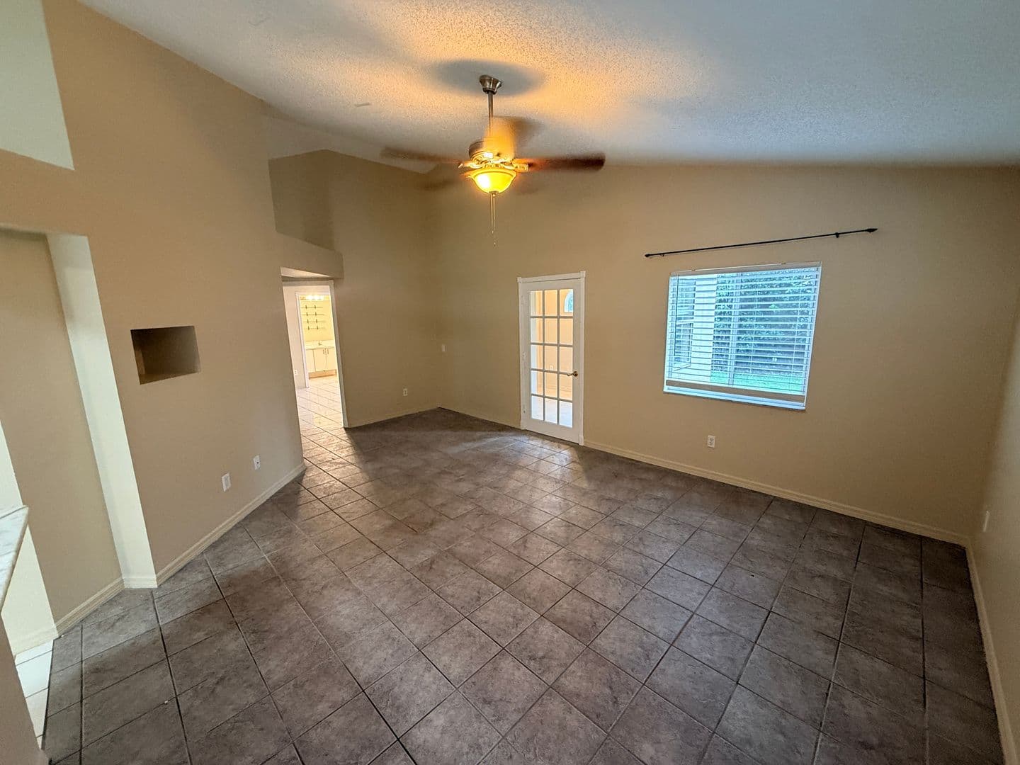 NEW PORT RICHEY House: 7032 WHITTINGTON CT