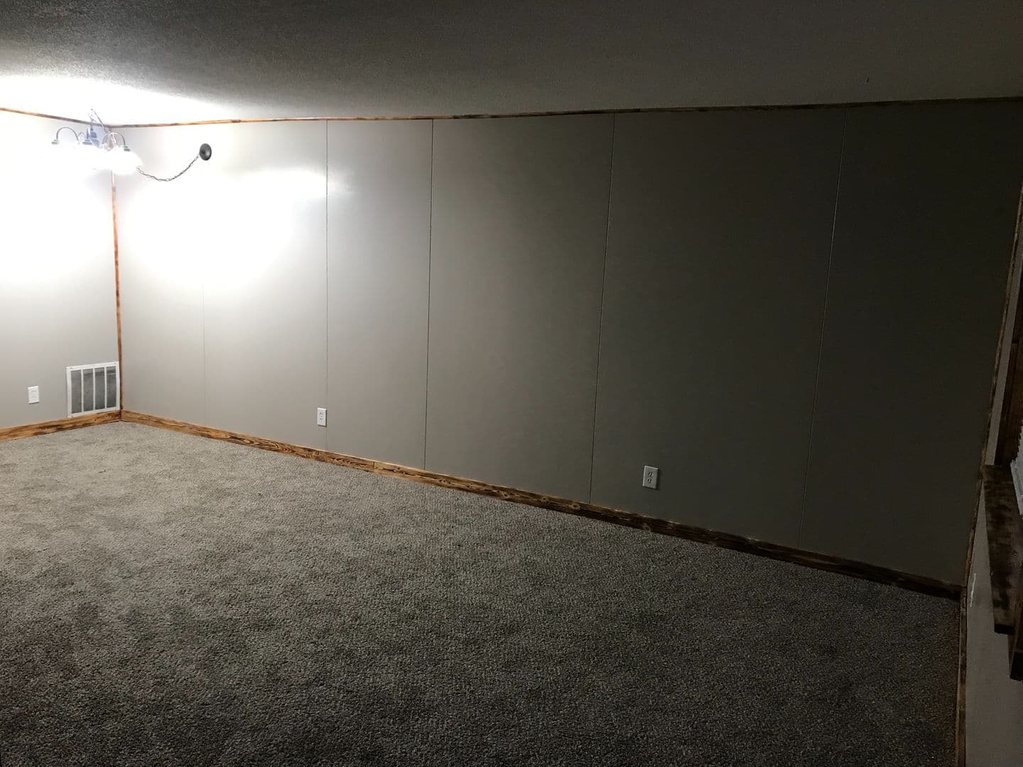 Jefferson City Apartment: 126 Marshall St
