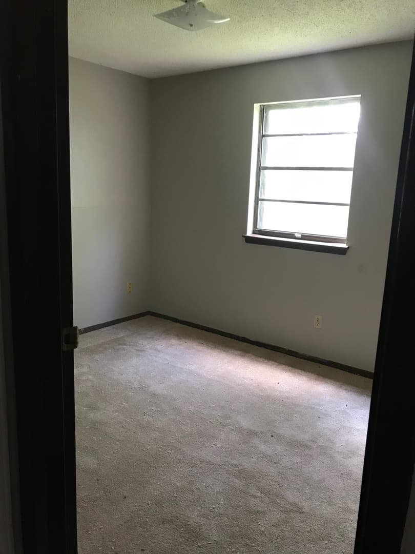 Columbia Apartment: 240 Apple Tree Ct