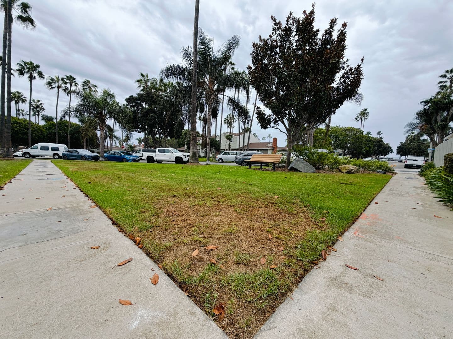 Huntington Beach Townhome: 8122 Deerfield Dr