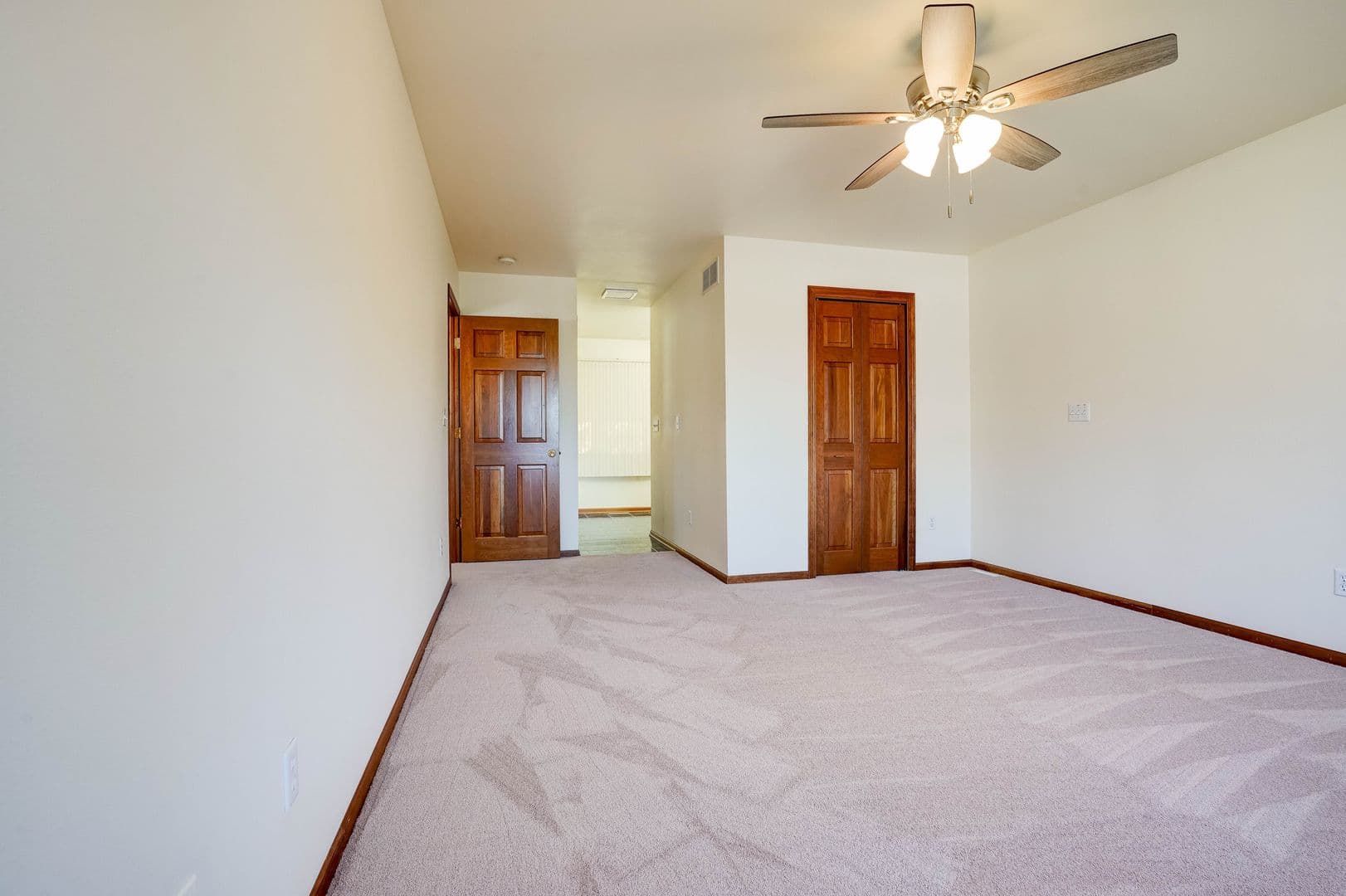 Coralville Apartment: 8 - 11 Redtail Court